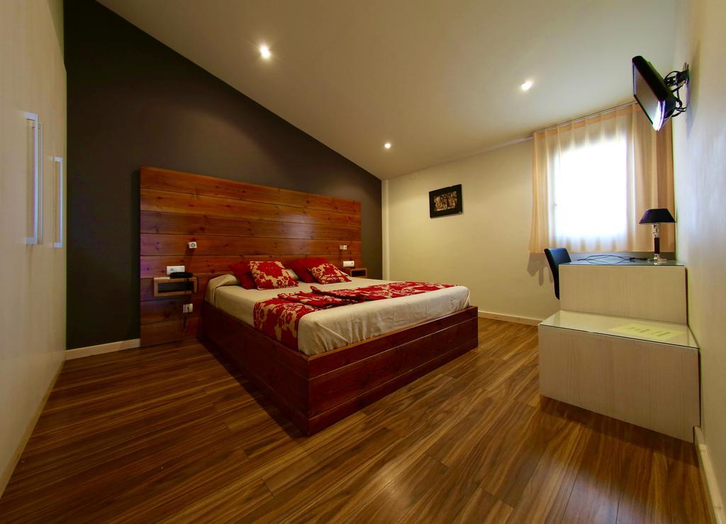 Hotel Mas Prades Deltebre Bilik gambar